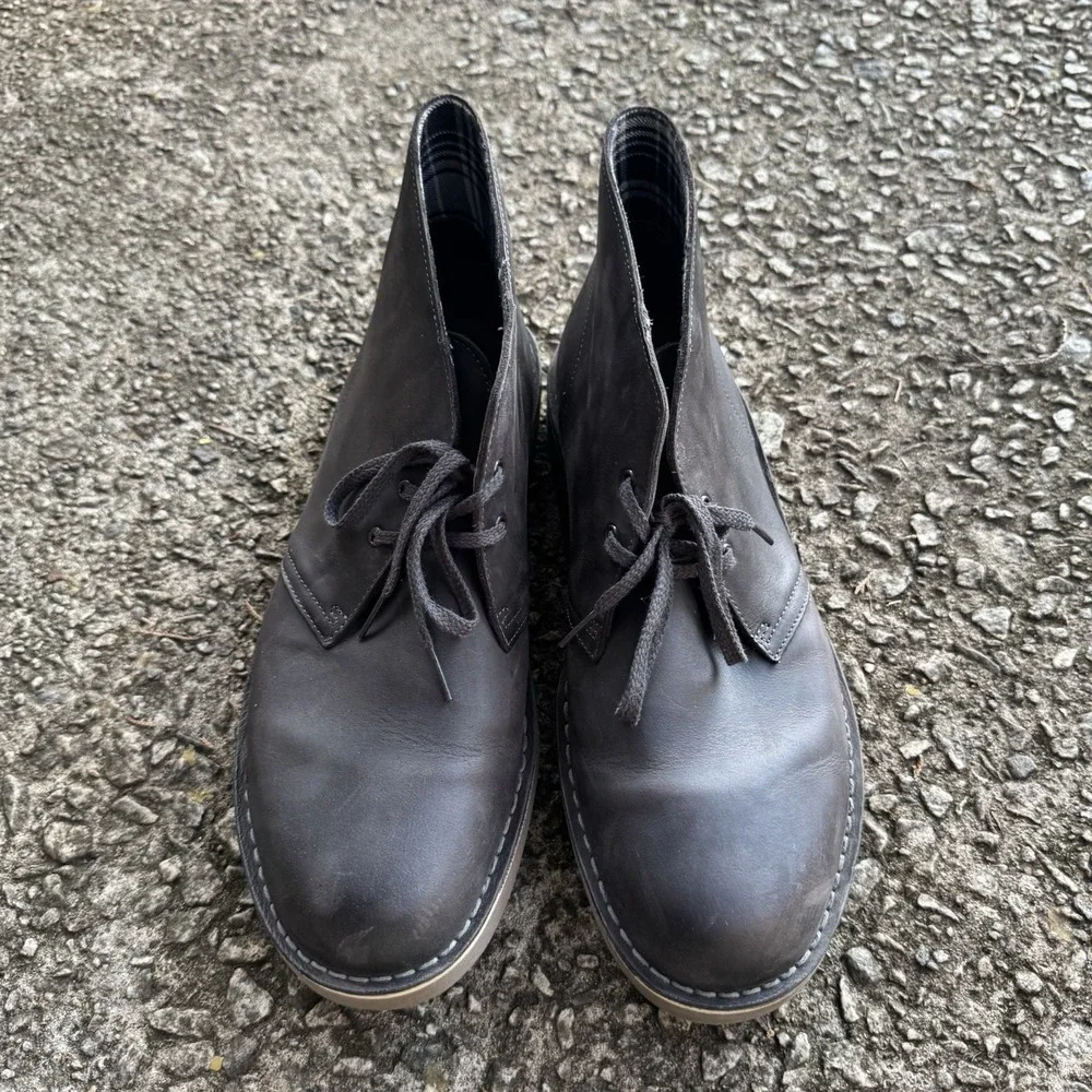 Clarks Mens Bushacre Chukka Boot Size 13 Gray Leather Lace Up Casual
